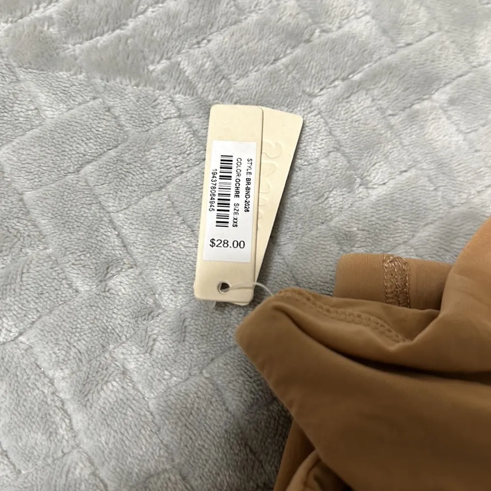 SKINS BRALETTE SIZE XXS COLOR OCHRE
FITS EVERYBODY
BANDEAU - Image 4