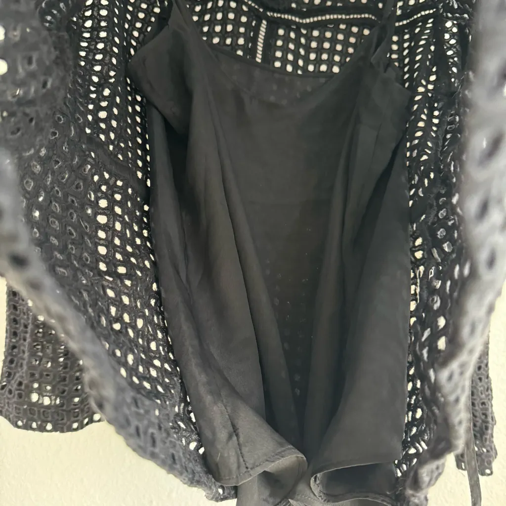 Point Sur J. Crew Black Eyelet Peplum Blouse Shirt Bow Ties Long Sleeve Size M - Image 5