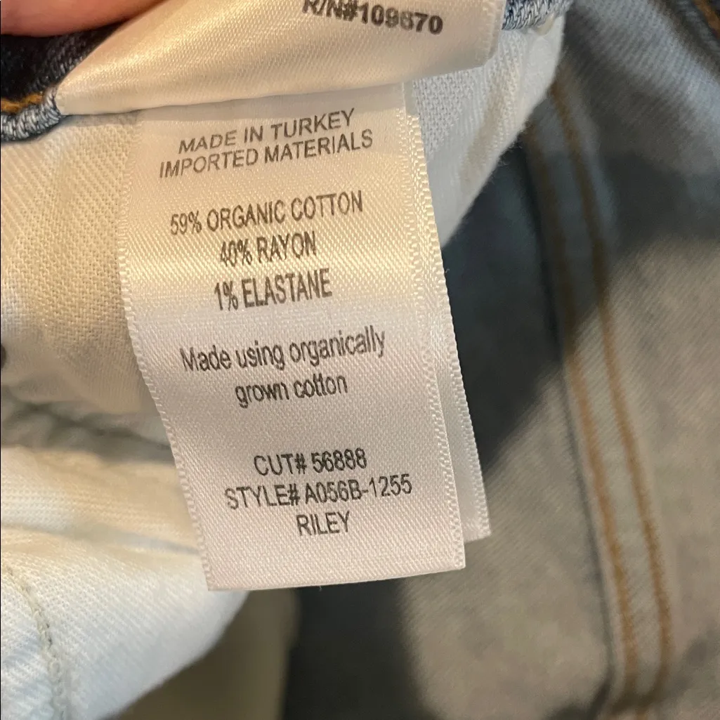 Women’s Agolde Riley High Rise Straight Crop in Whiplash - Image 9