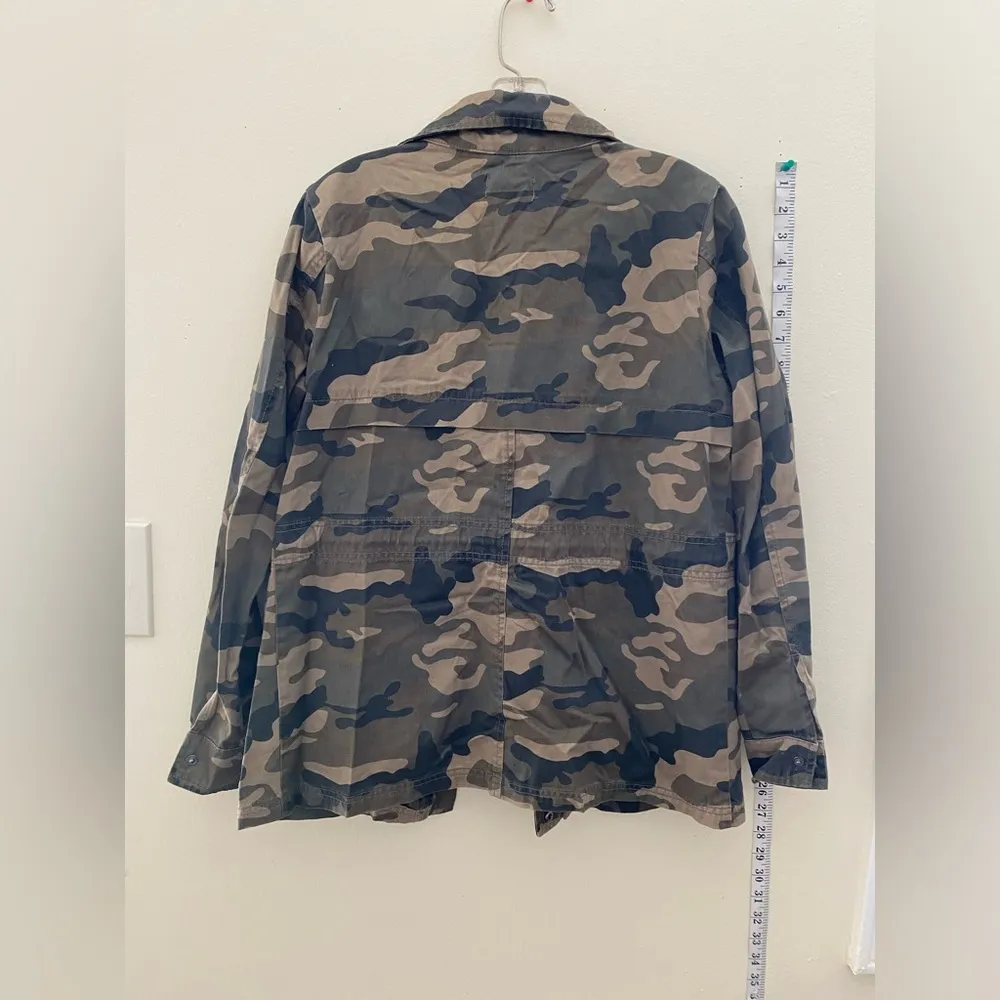 Military style Ci Sono camouflage jacket. - Image 2