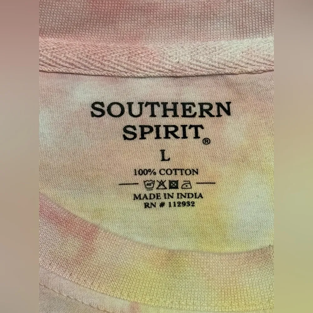 EUC Southern Spirit Rainbow Spiral Tie Dye Smiley Face Graphic Tee size large Yellow - Image 9