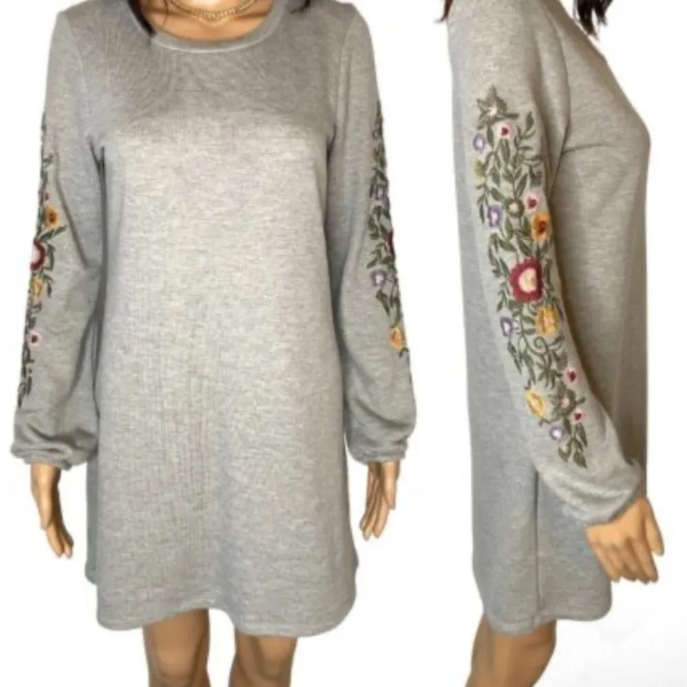 Francesca’s Ayla Grey Embroidered Sleeve Sweatshirt Dress - Image 7