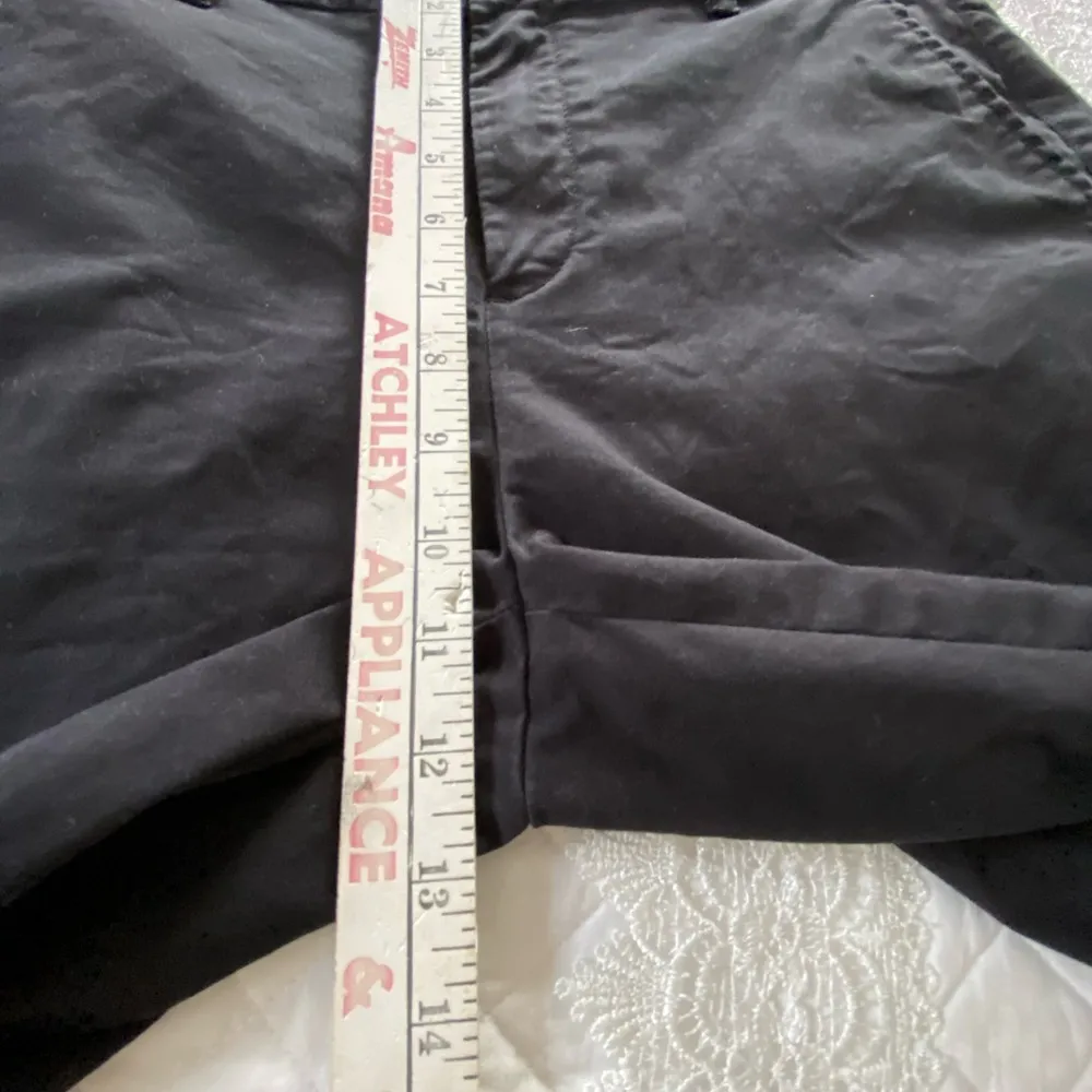 GAP Bermuda Shorts Flat Front Black Size 10 - Image 8