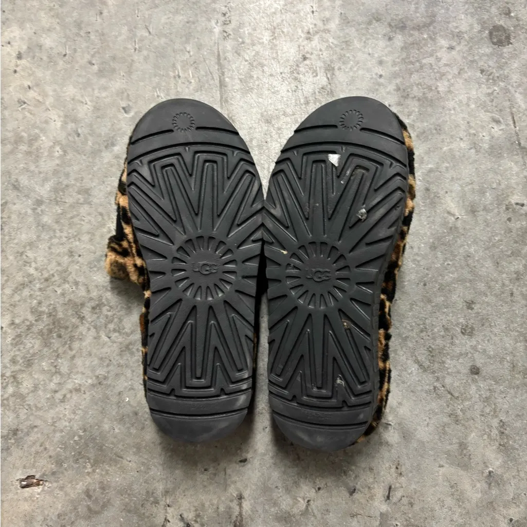 UGG brand Women's  Fluffita Panther Print Sandals Slippers size 10.5 - Image 7