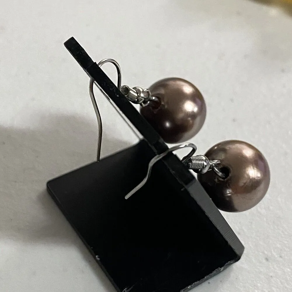 Metallic Brownish Green Beaded Faux Pearl Dangling Earrings Silvertone 1.5” Hook - Image 6