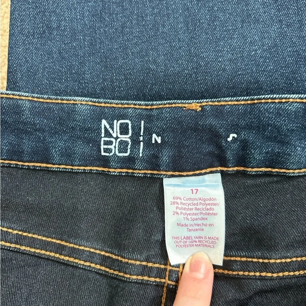 No Boundaries  dark blue flared bootcut jeans in size 17 - Image 5