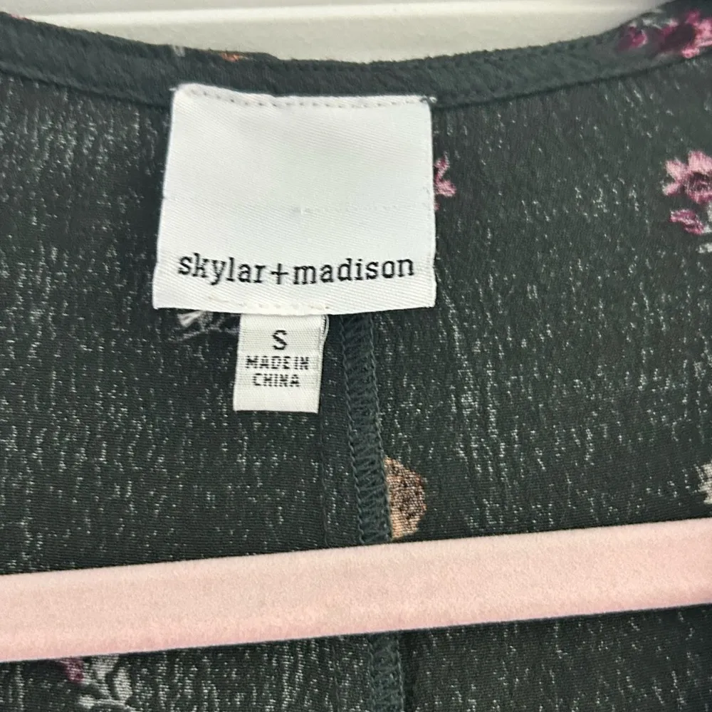 Skylar Madison Puff Sleeve Floral Wrap Mini Dress Women's Size Small - Image 4