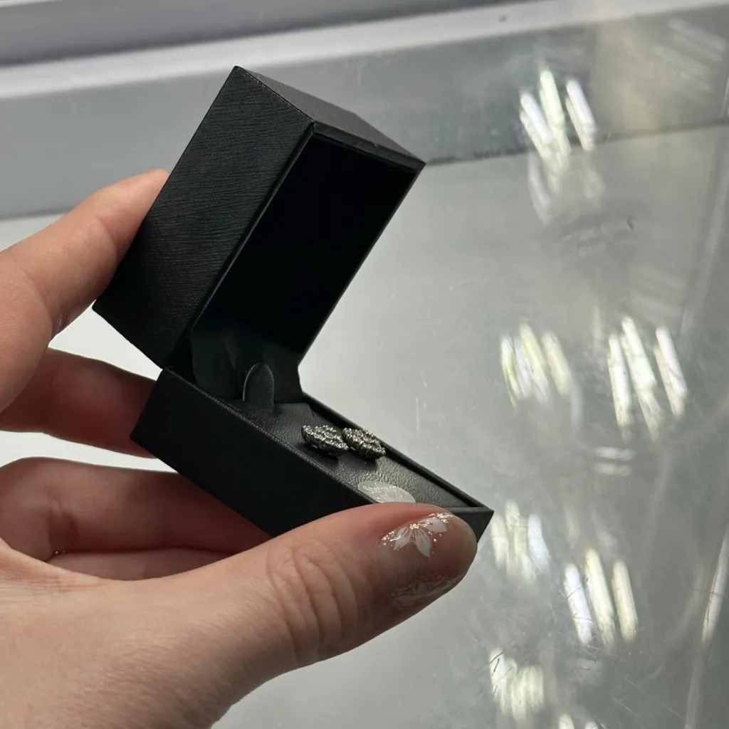 Sterling Silver Diamond Stud Earrings - Image 7