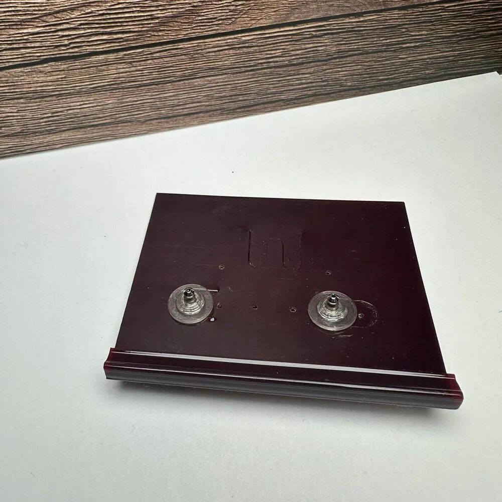 Premier Designs Bow Ribbon Silver Tone Large Stud Pierced Earrings NWT - Image 6