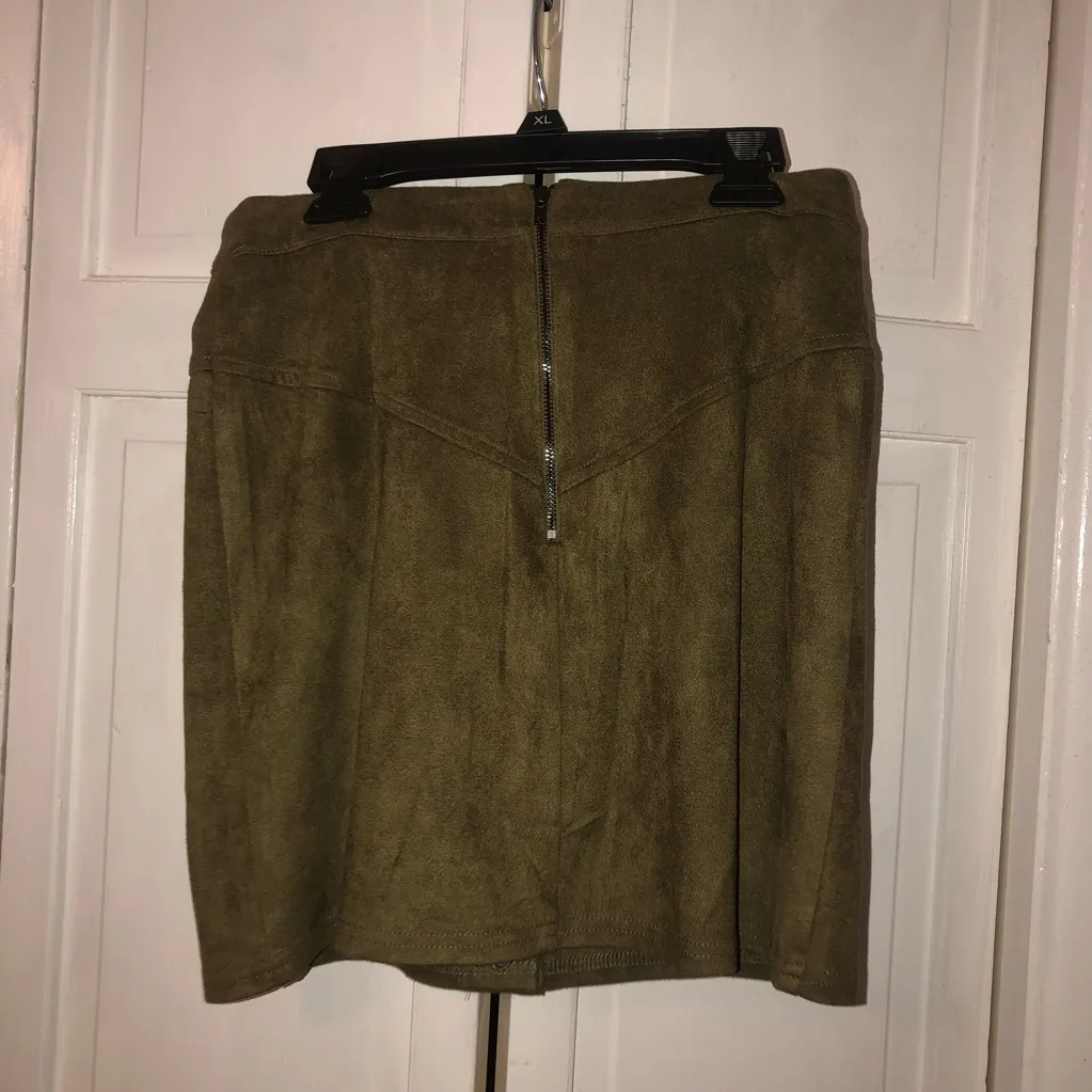 SUPER CUTE SKIRT!! Green - Image 2