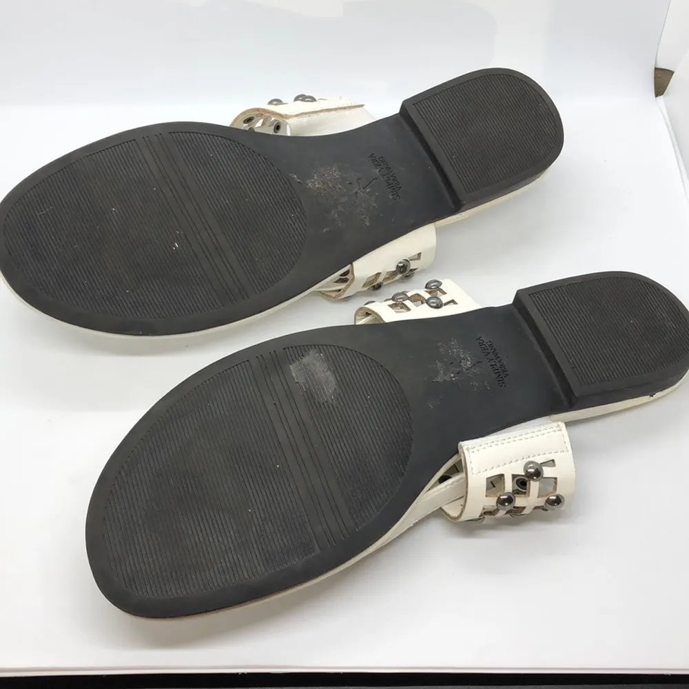 Simply Vera White Studded Flip Flops 9 - Image 2