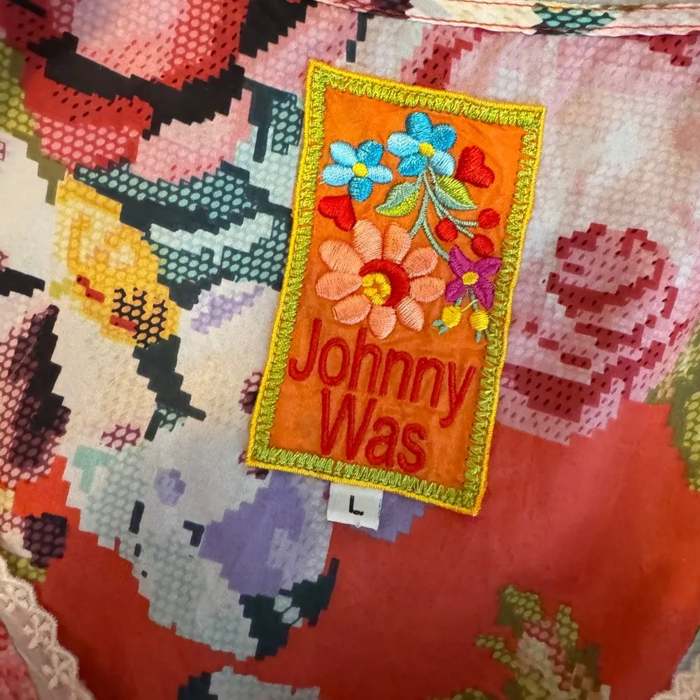 Johnny Was Red Floral 100% Silk Tunic Blouse Size L - Image 6