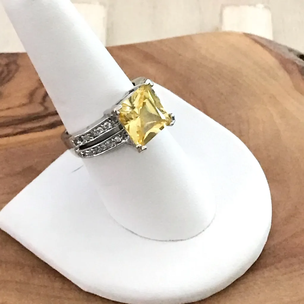 Yellow Solitaire Square Cut Silver Tone Ring Size 8 - Image 2