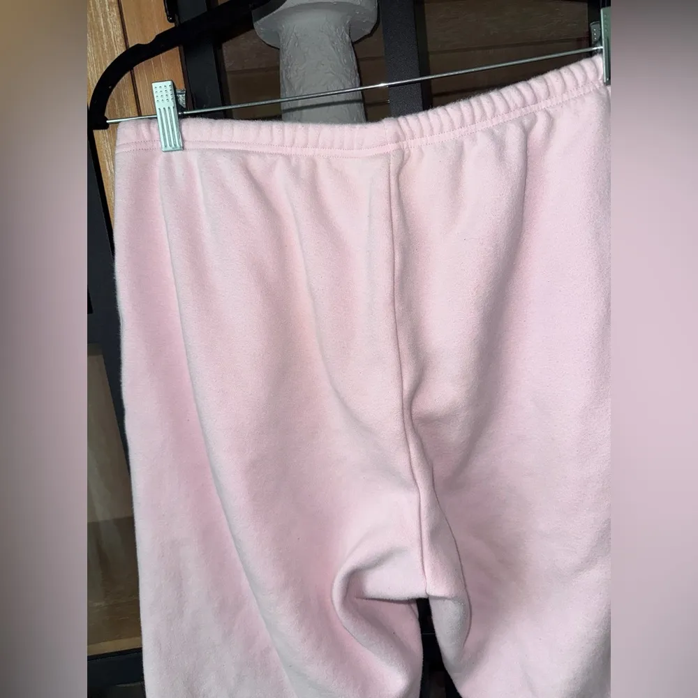 SKIMS joggers cotton fleece classic lounge pants barely pink strawberry milk - Image 6