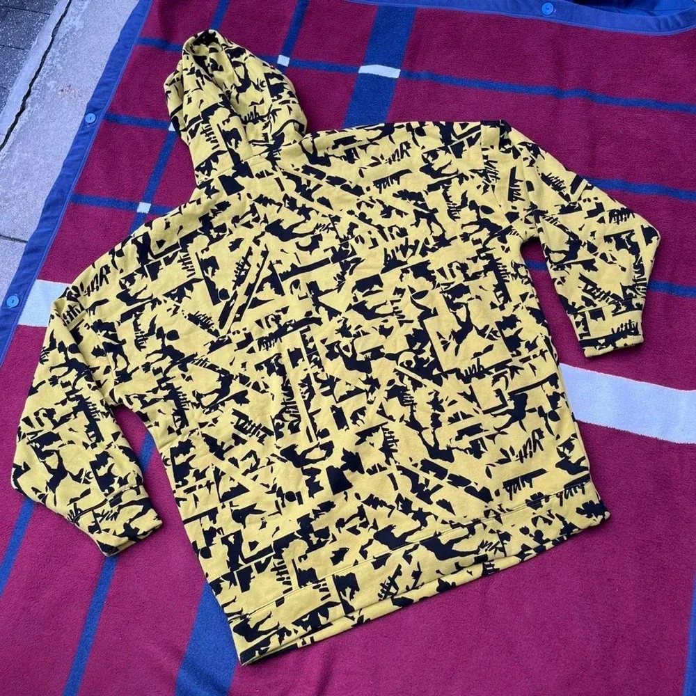 major label oversized hoodie
Women’s XL - oversized fit
NWT new with tags - Image 4