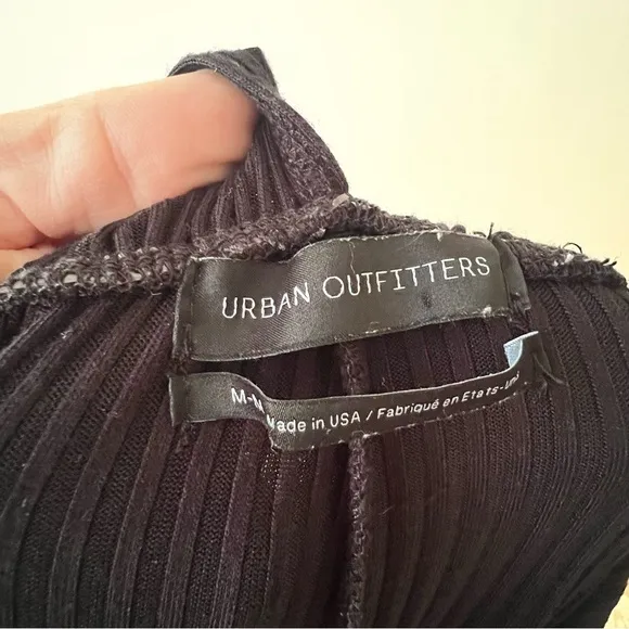 UO URBAN OUTFITTERS Plunging Ribbed Knit Jumpsuit SIZE MEDIUM ribbed wide leg‎ - Image 8