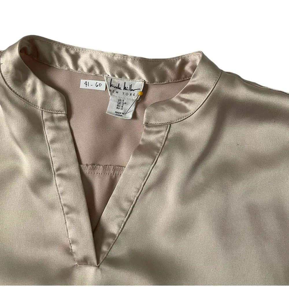 Nicole Miller Champagne Satin Short Sleeve Top Size S | 41-60 - Image 5