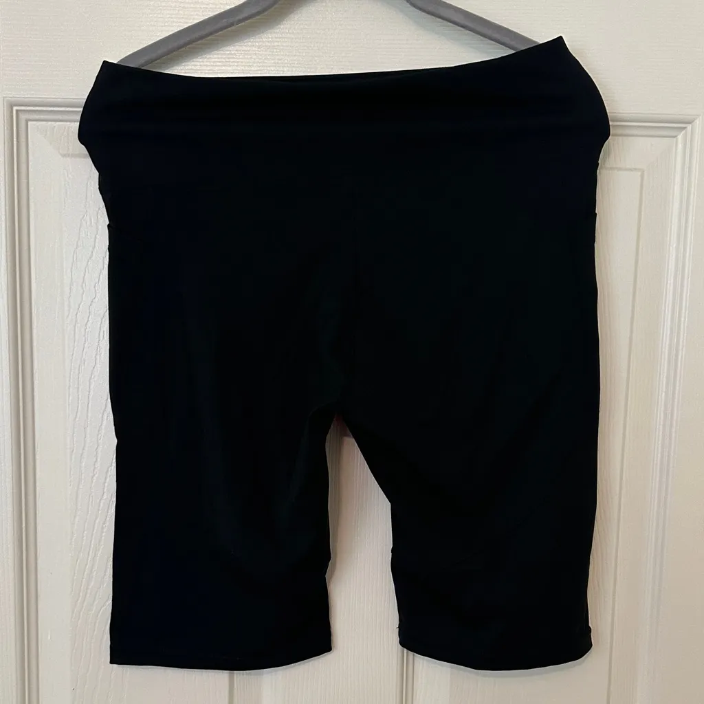 Women's Black Bike Shorts Size L - Image 2