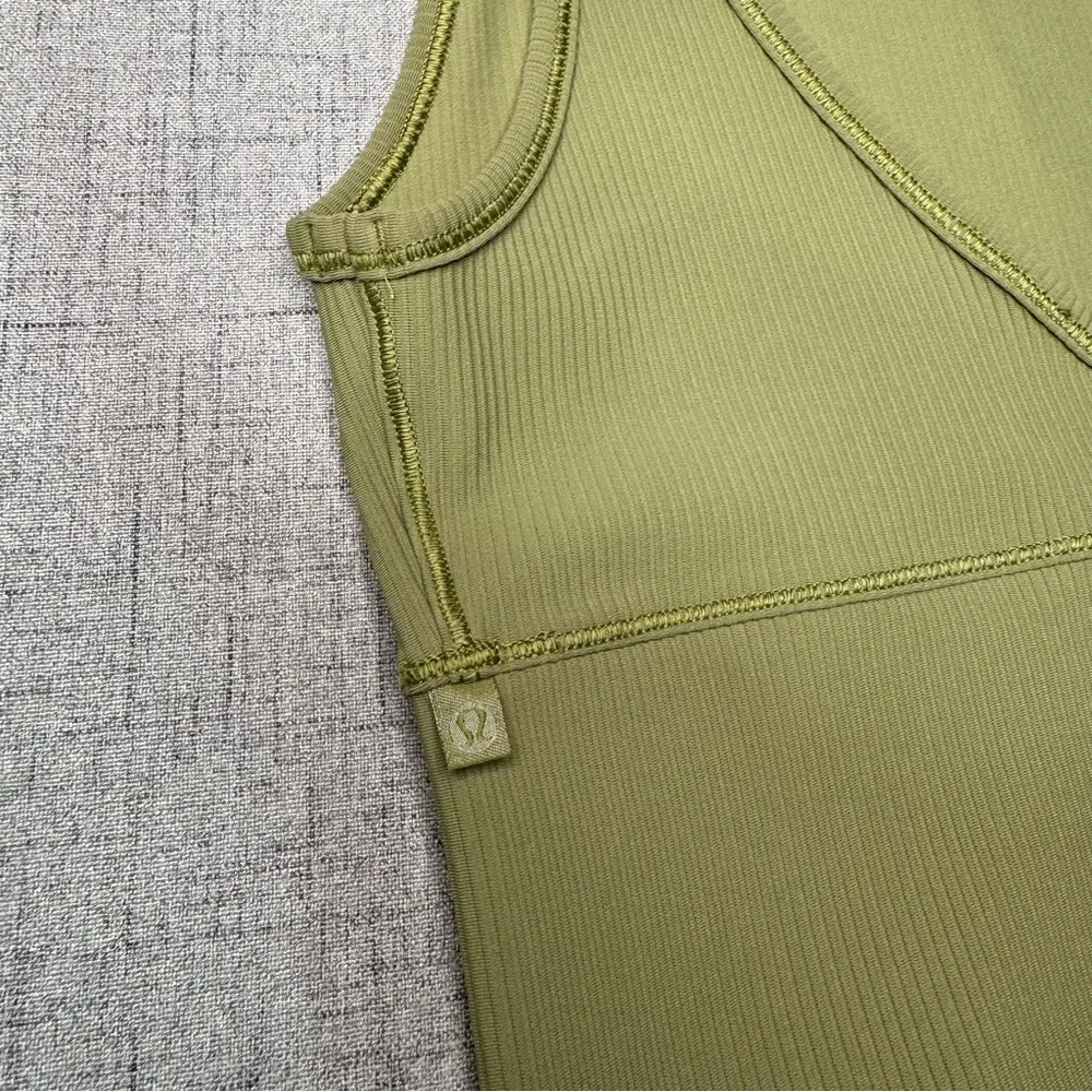 Lululemon Power Pivot Ribbed Tank Top Bronze Green Size 4 - Image 7