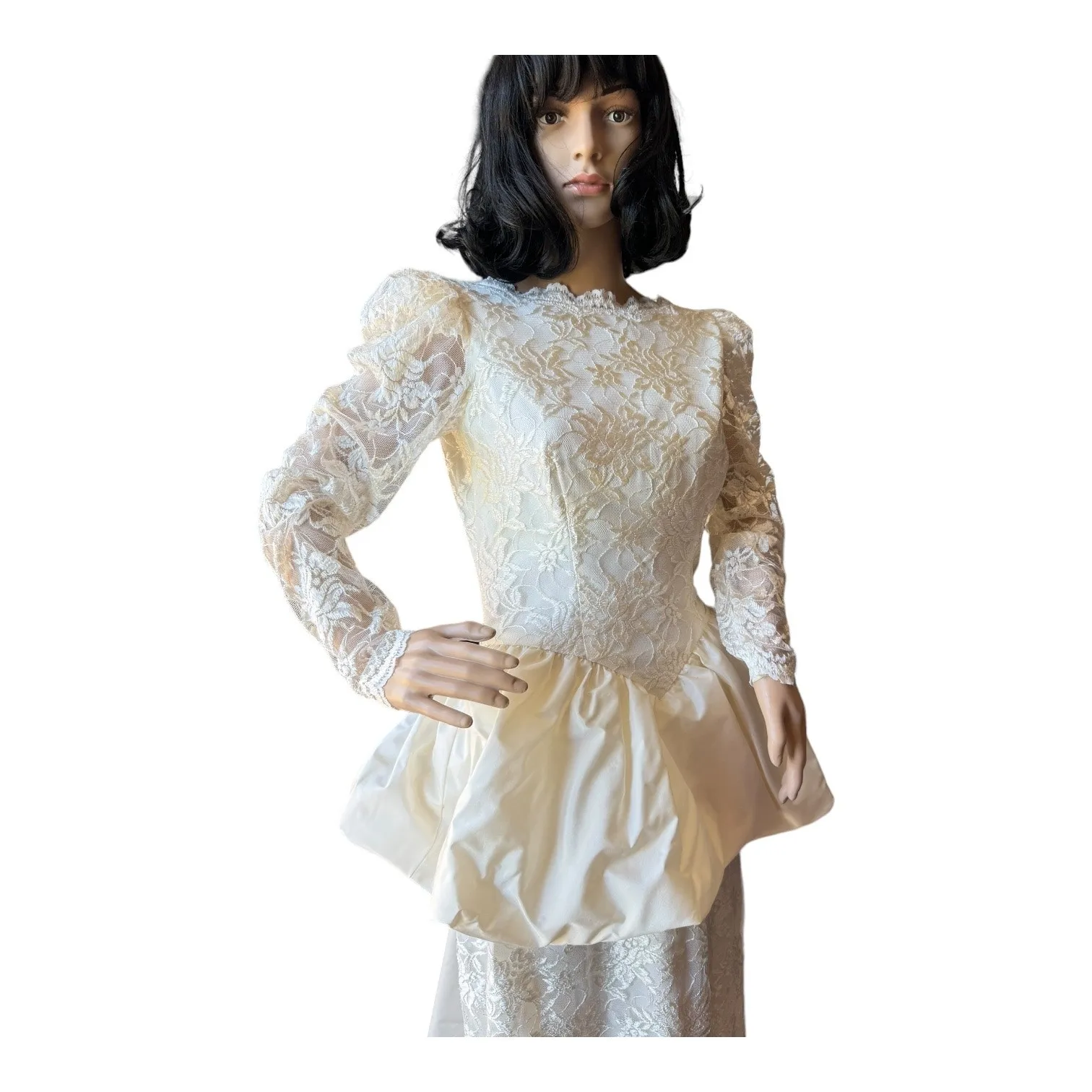 80s Lace Wedding Gown w/ Satin Peplum, Low Back & Train ILGWU USA Medium - Image 14