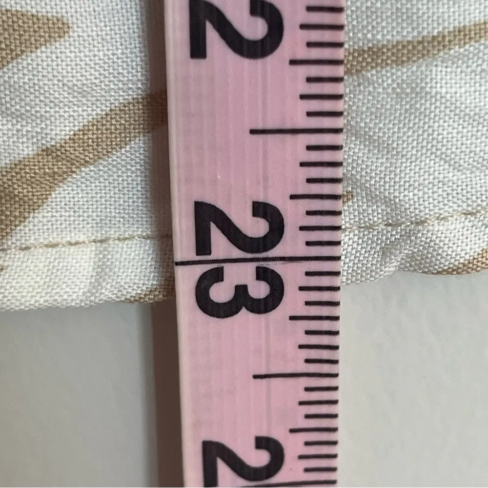 GAP Women's Linen Blend Pintuck Palm Print Cami Tank Top Tan &‎ White Size Small - Image 9