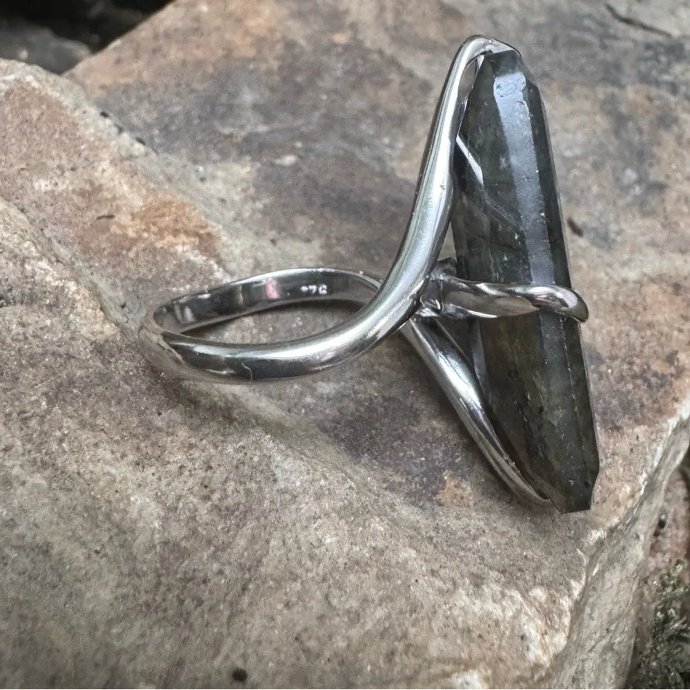 Labradorite ring Silver - Image 2