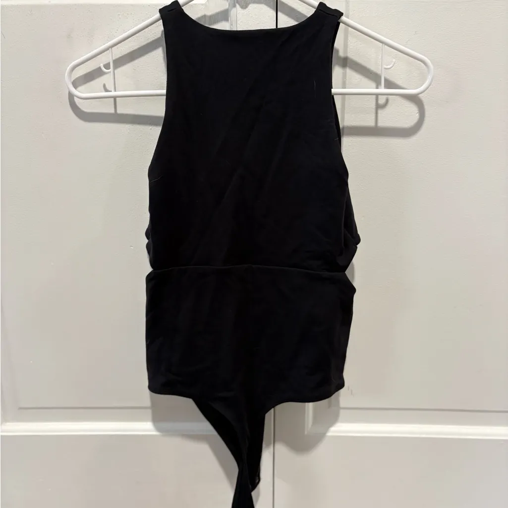 Abercrombie & Fitch Black Cutout Bodysuit - Image 4