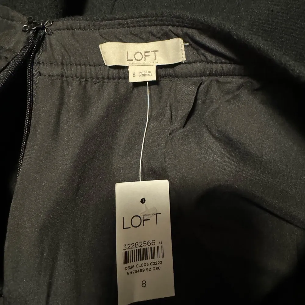 LOFT Black and Gold Mini A-Line Skirt - Image 3