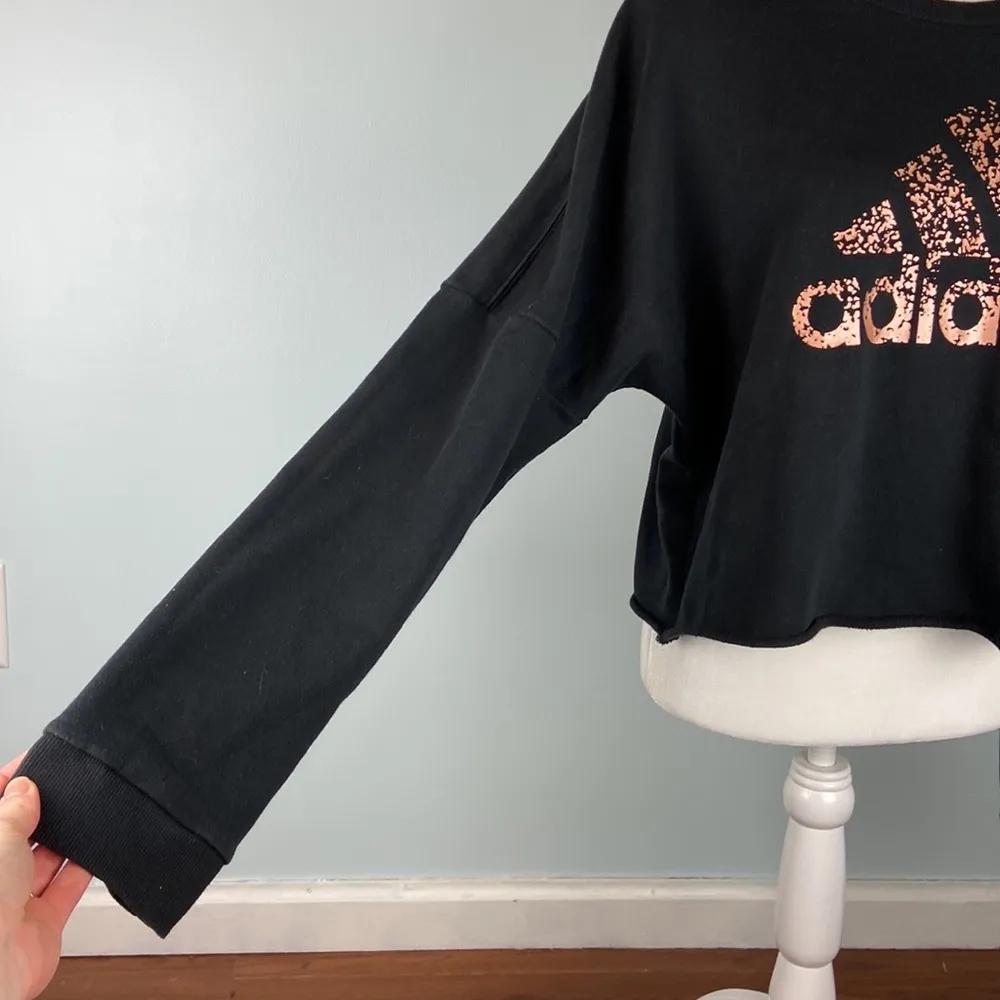 Adidas Graphic Cropped Crewneck Sweatshirt Gold Foil Logo Size XL Raw Hemline - Image 6