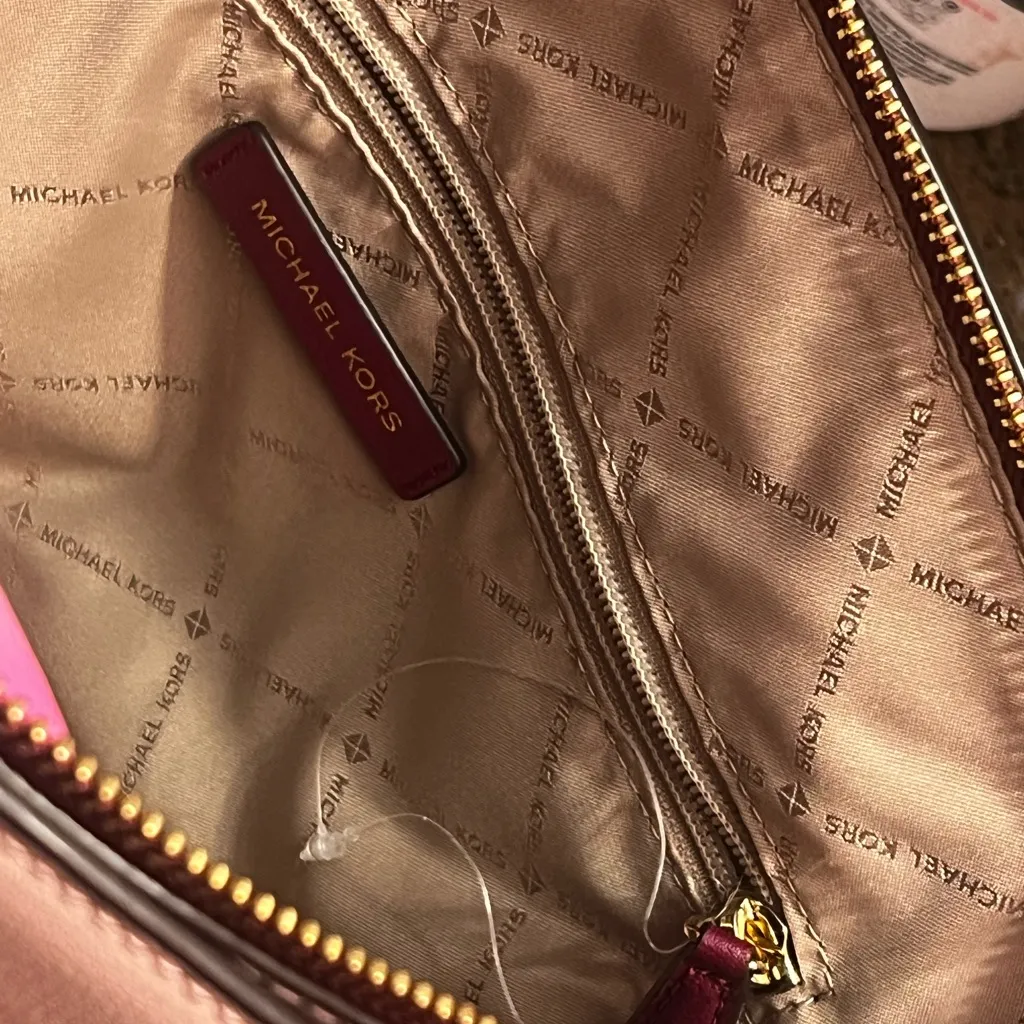 Michael Kors Ellis two-tone leather satchel - Image 14