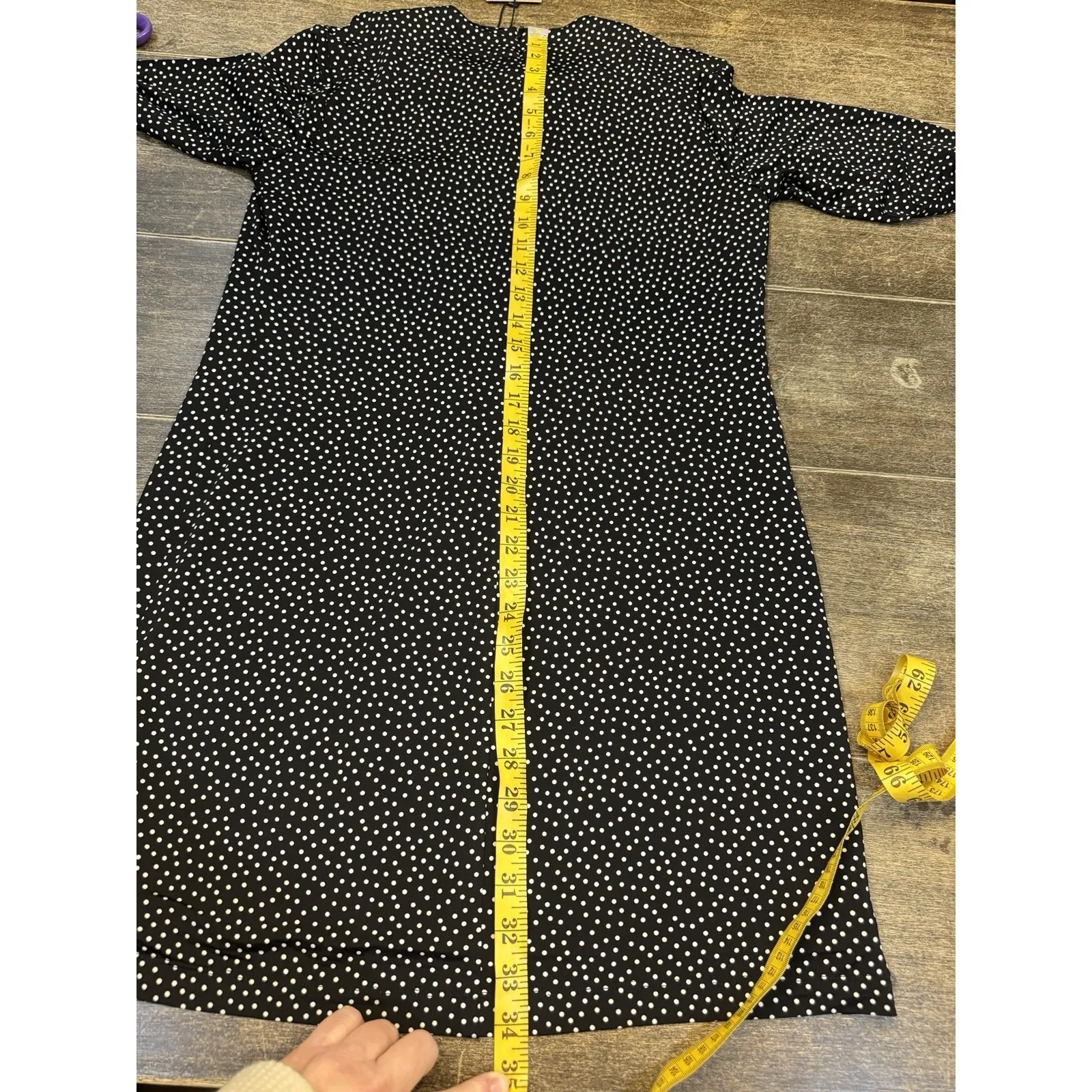 MM. LaFleur The Juliana Dress—Pin Dot Jersey Size Medium Polka Dot Black - Image 11