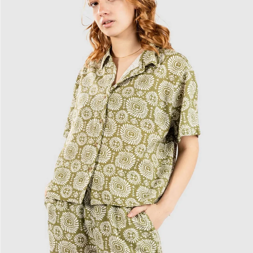 Sisstrevolution Chic Olive Green Patterned Button Down Shirt Size L - Image 9