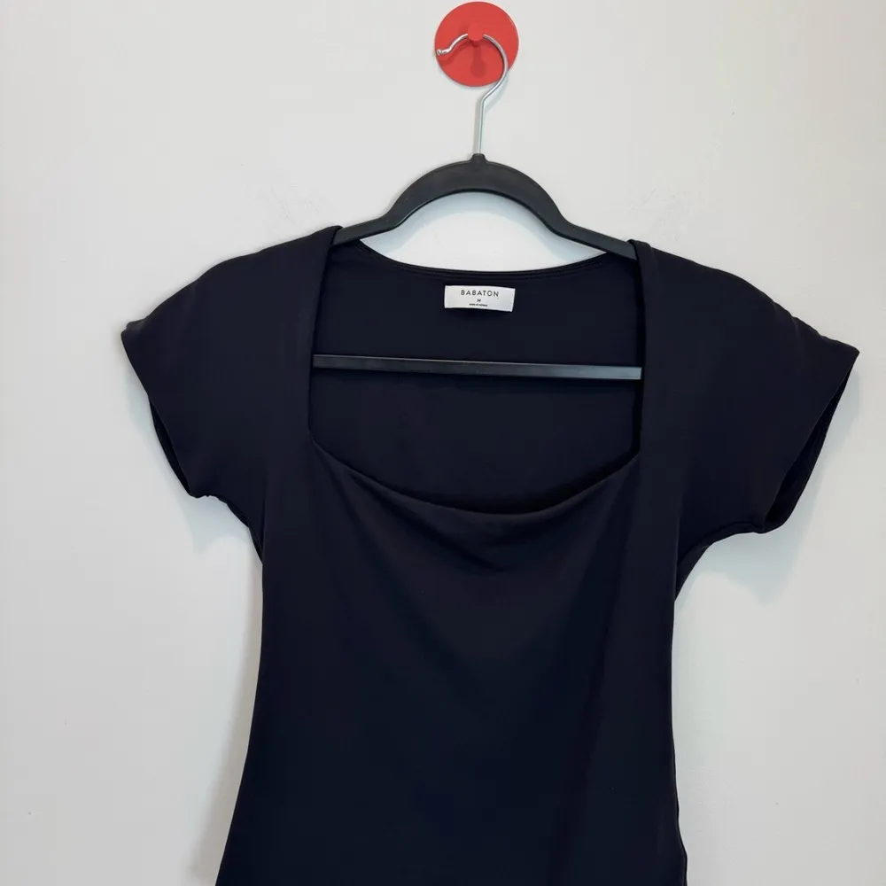 Babaton Contour Squareneck Shortsleeve Bodysuit size M - Image 5