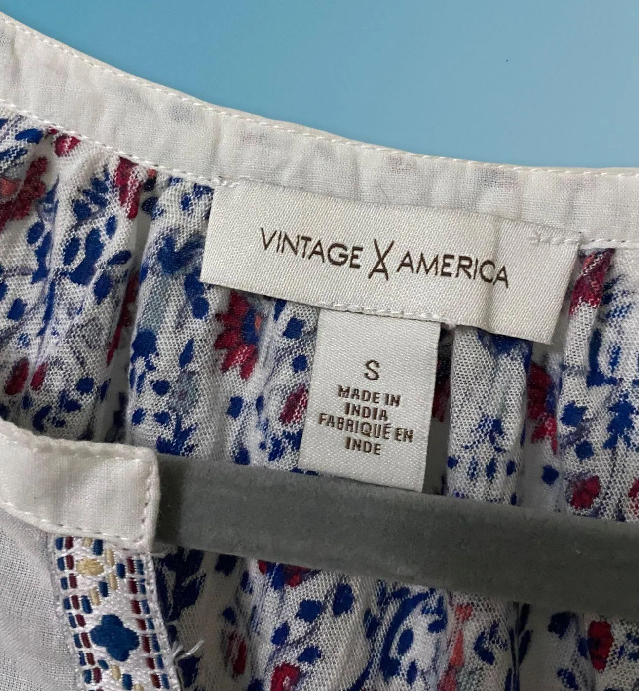 Vintage America Blue & White Top - Image 4