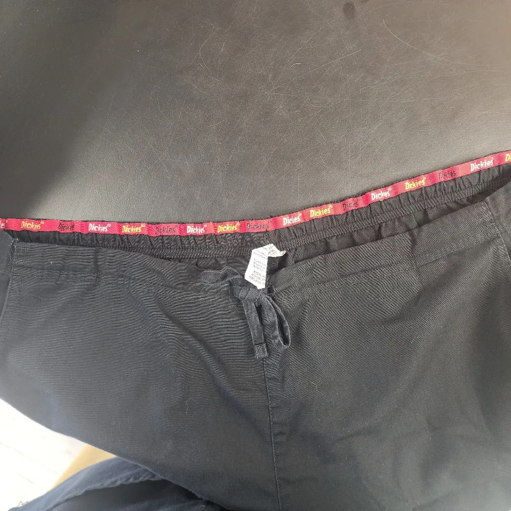 Dickies  2PC SCRUB SET Black Two-Piece Outfit with POCKETS - Image 8