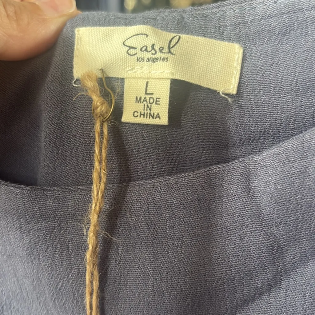 Easel purple grayish ruffled shorts - Image 4