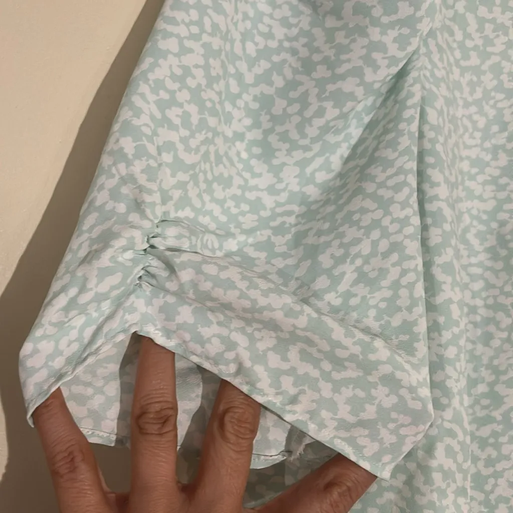 Ann Taylor Flower Bud Flounce Sheath Dress - Image 4