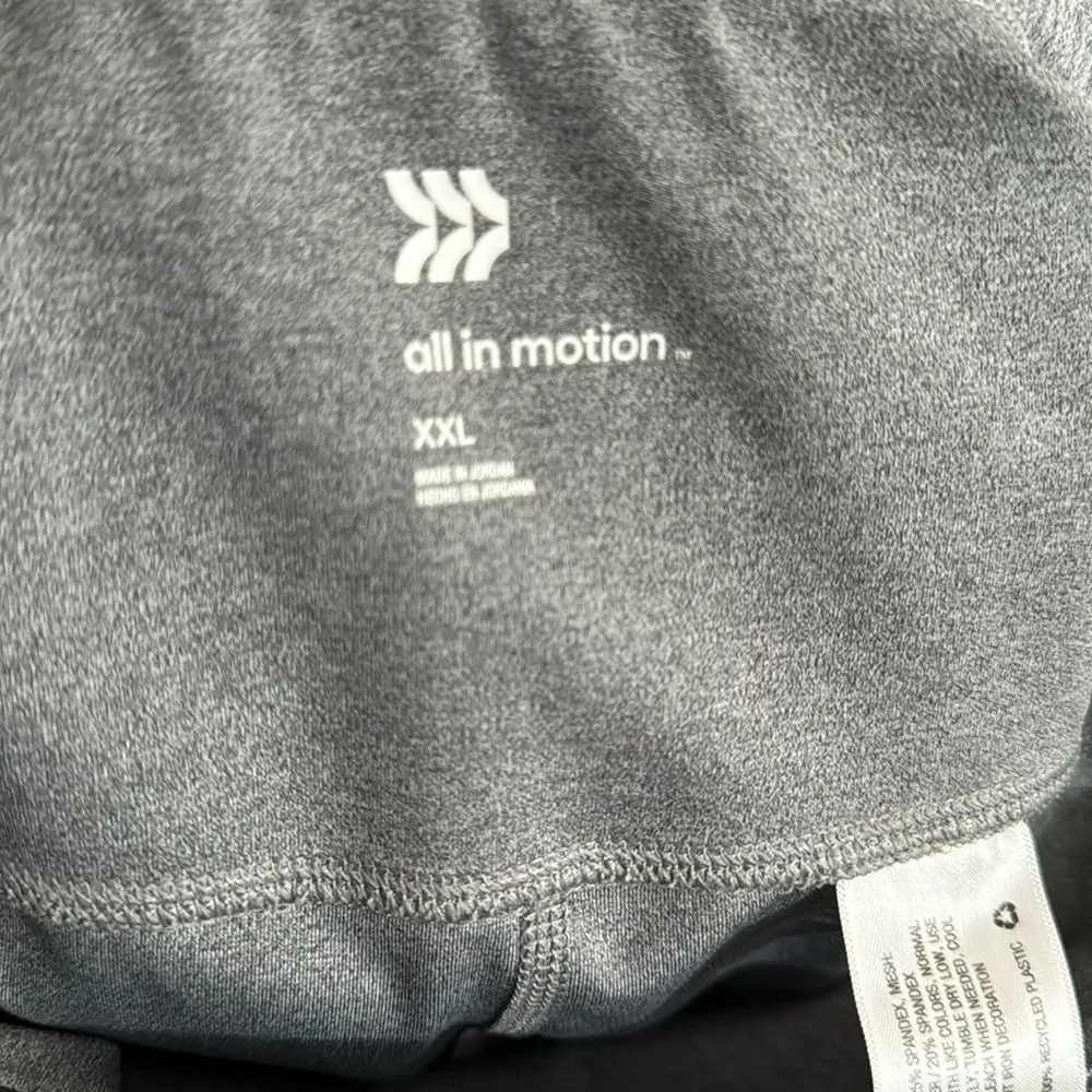 All in motion capri leggings - Image 10