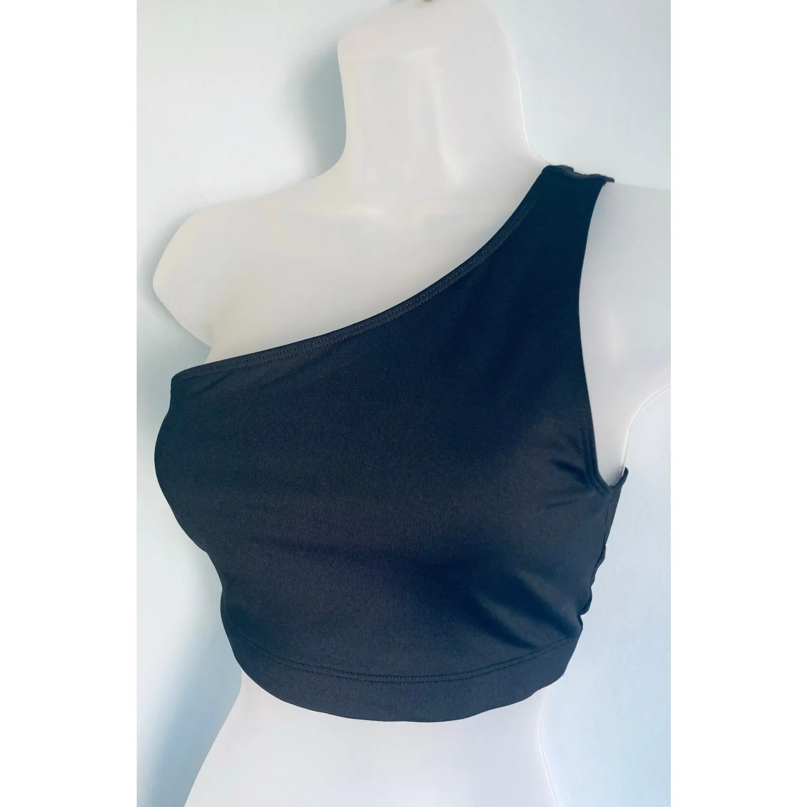 Victoria's Secret PINK Sport Bra Medium Black One Shoulder NWOT - Image 2