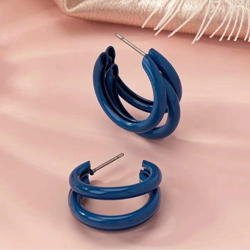 Multi-Layered  Blue C Shaped Iron Hoop Earrings - Image 3