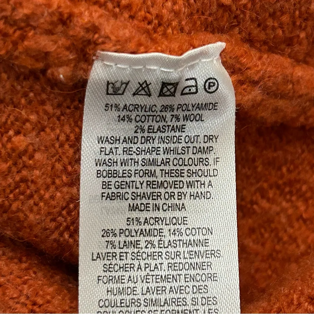 French Connection V Neck Orange  Oversized ‎ Soft  Sweater Size S - Image 7