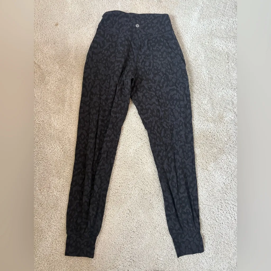 Lululemon Align Joggers - Image 2