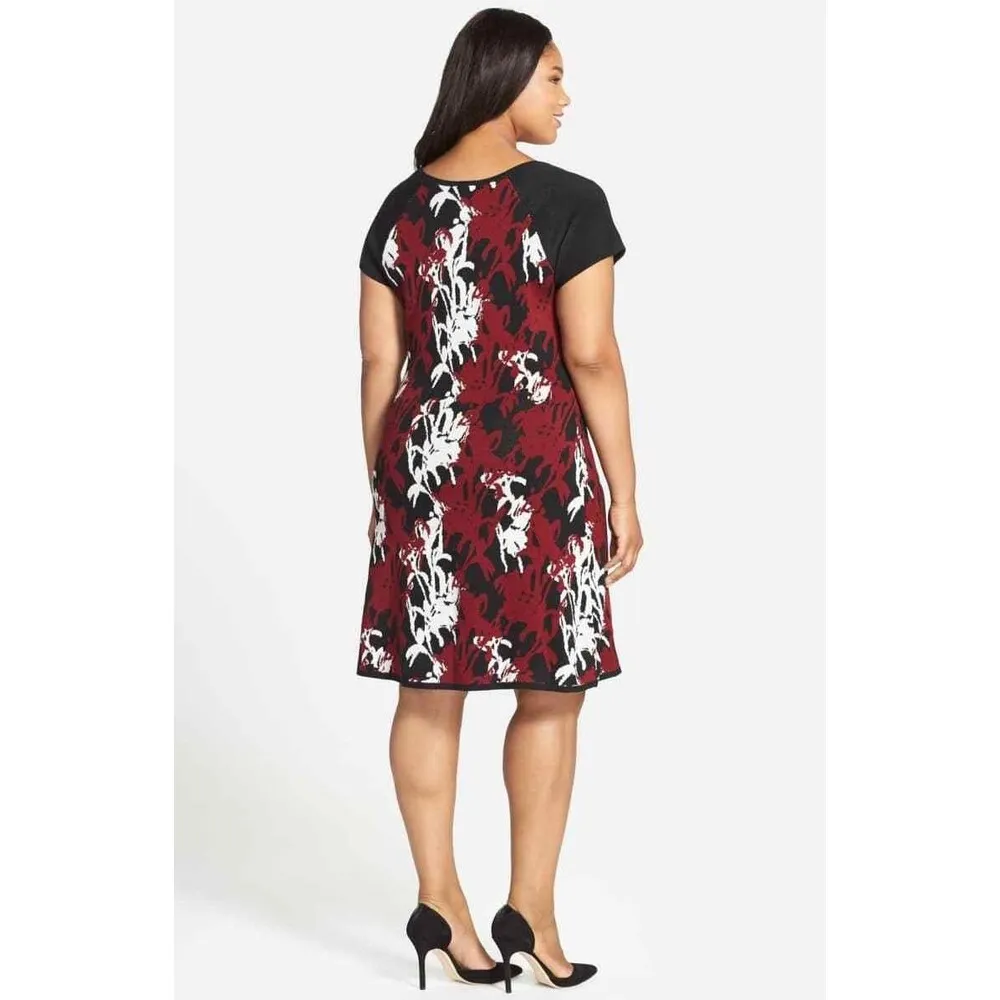 New Womens NWT Taylor Dress 2X Plus Sweater Black White Dark Red Soft Flowers - Image 3