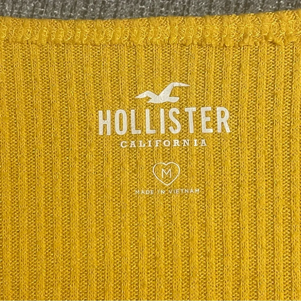 Hollister Short Sleeve Ribbed Top - Image 10