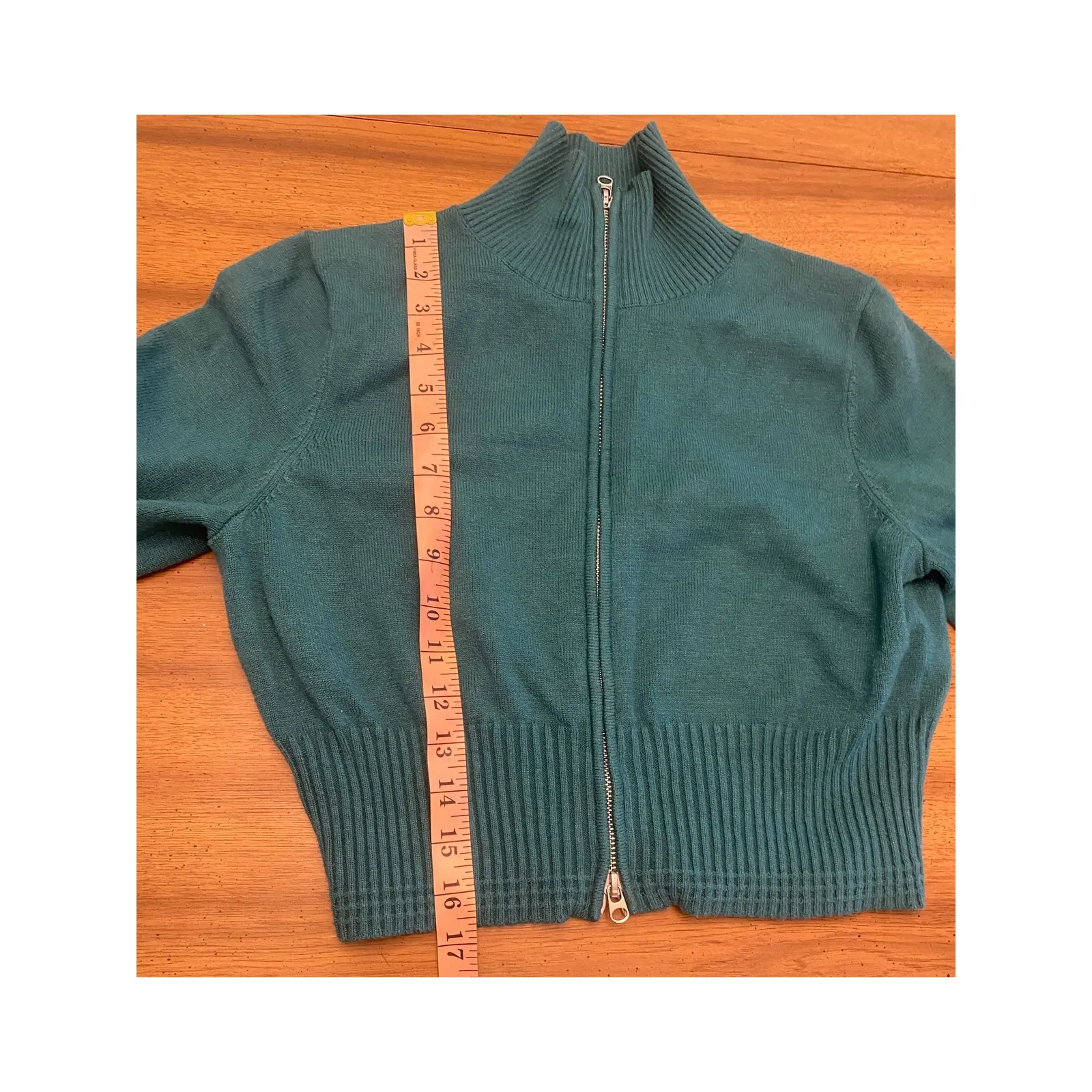 Urban Outfitters Teal Zip-Up Mock Neck Cropped Sweater Jacket Women’s Large - Image 7