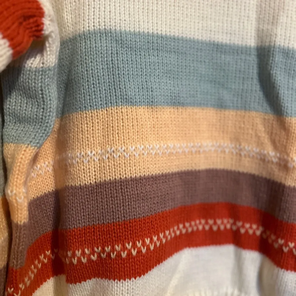 Women’s Colorful Striped Crew Neck Sweater with Cozy Knit Texture size‎ large - Image 10