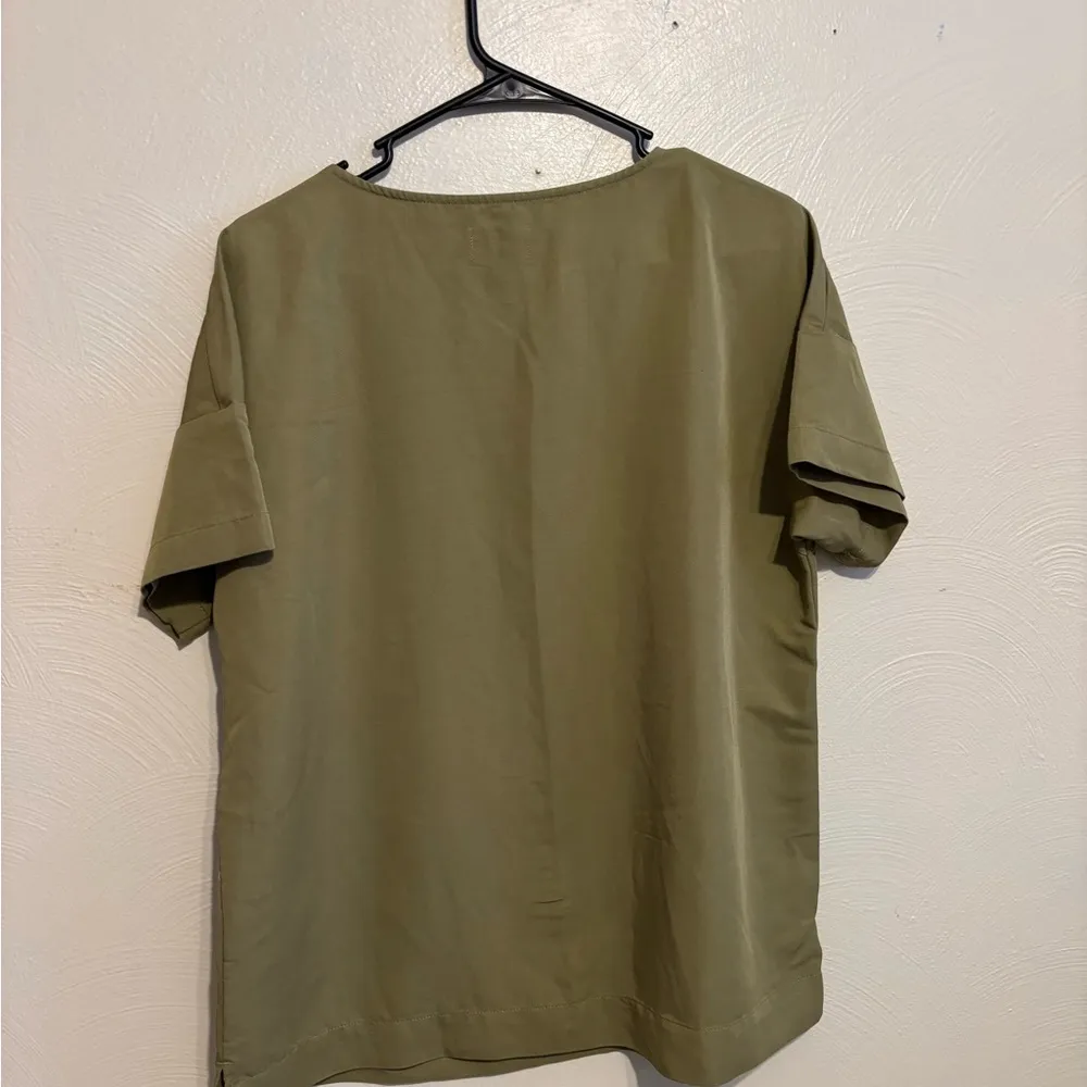 Women’s Land End Green Top Size S - Image 8