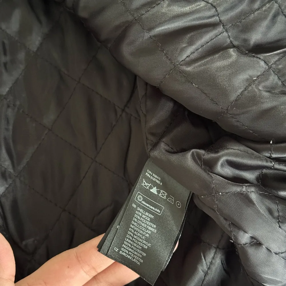 H&M Wool Blend Fur Collar Coat - Image 5