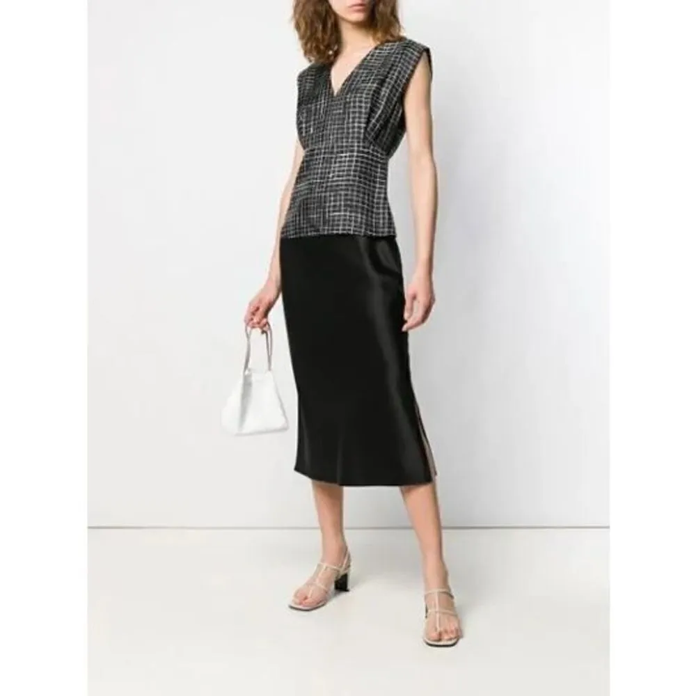 New. Theory black silk top. - Image 6