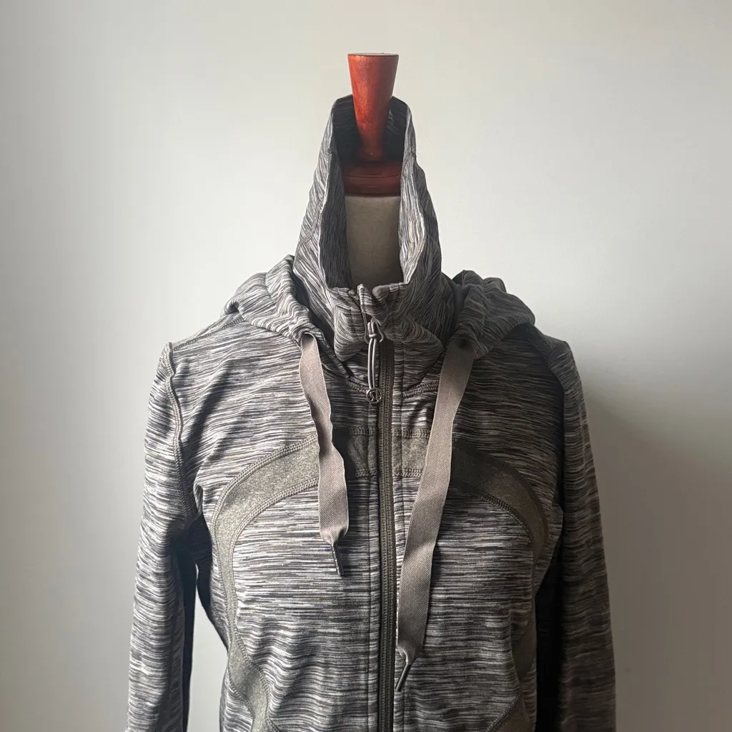 lululemon Gray Stride Full Zip Jacket Size 8 in Space Dye - Image 3